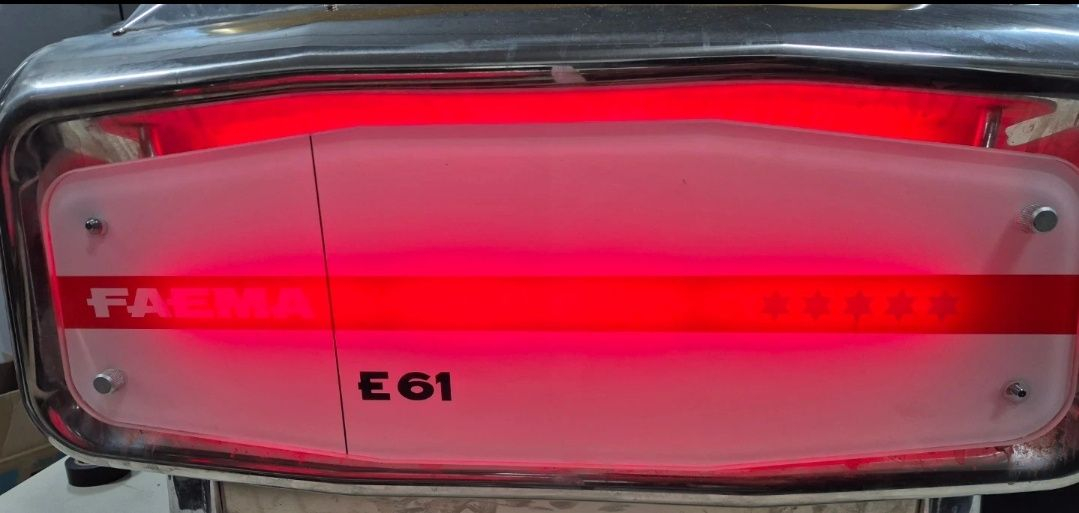 훼마FAEMA e61 레전드 에스프레소 머신--1