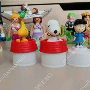피넛츠스누피 65주년기념 보틀캡피규어 8종팝니다