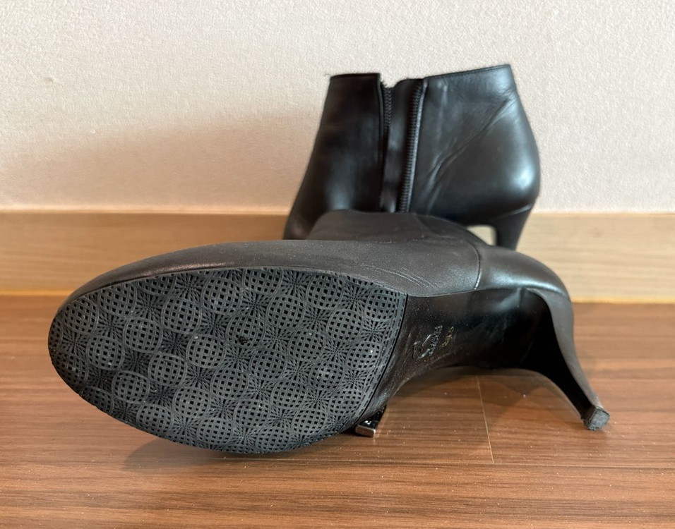 금강 르느와르 블랙 가죽 앵클 부츠(245mm)--2