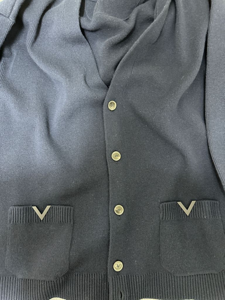 발렌티노 24ss 오버핏 울 니트 가디건 정품 이미지