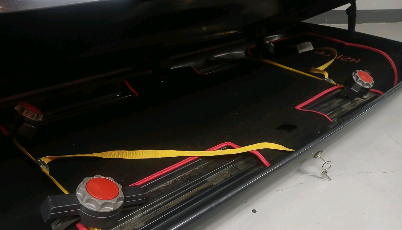 하프로 정품 대형 양문형 루프박스 11만원 아주 저렴히 판매합니다.--1