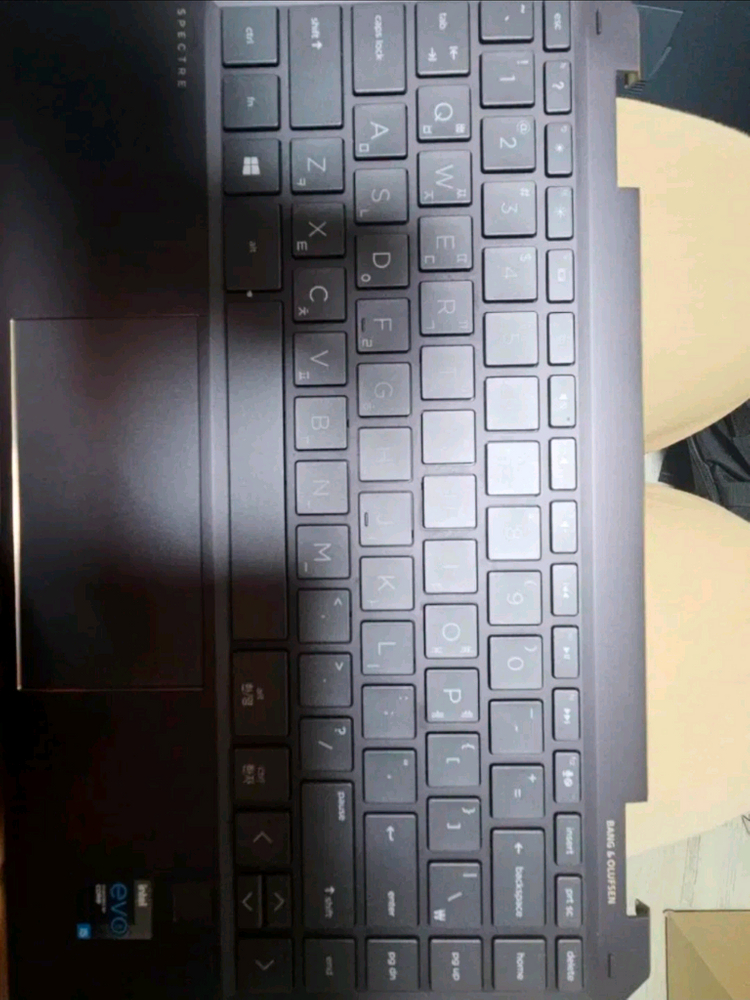HP 스펙터(Spectre) x360 14 키보드 외--1