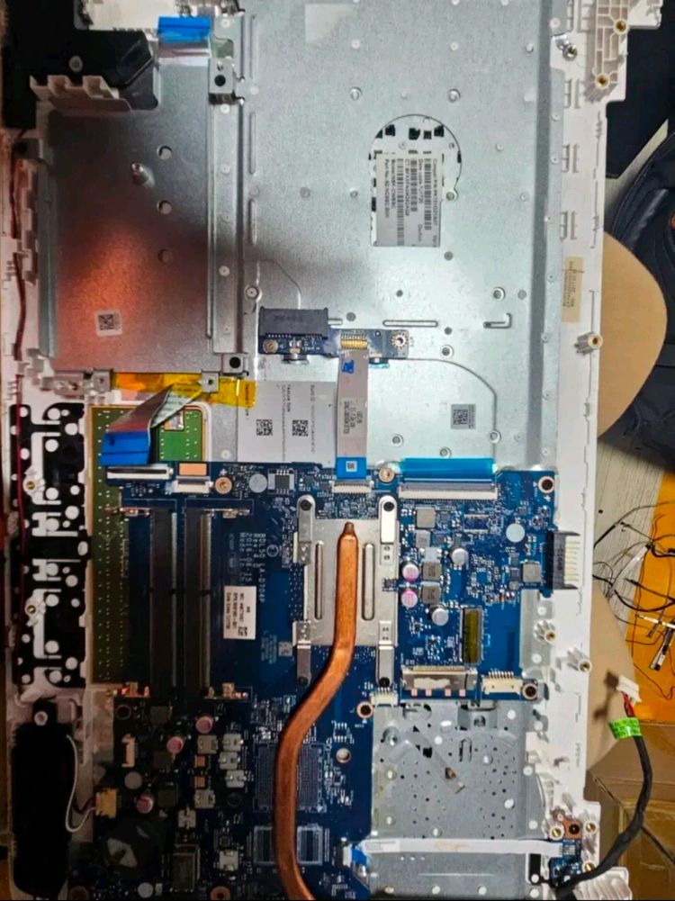 HP Laptop 15-ay / 15-ba 키보드 외--1