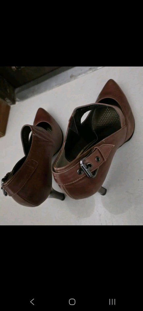 245) 새구두/ 미셸바이탠디 가죽구두 이미지