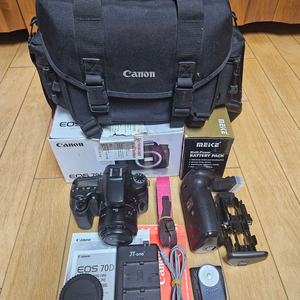 캐논 EOS 70D + 50mm F1.8 + 세로그립 풀세트 판매합니다