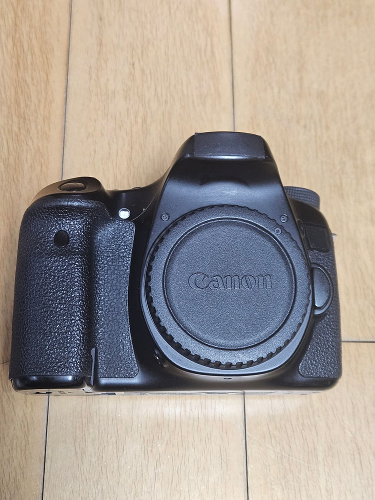 캐논 EOS 70D + 50mm F1.8 + 세로그립 풀세트 판매합니다--2