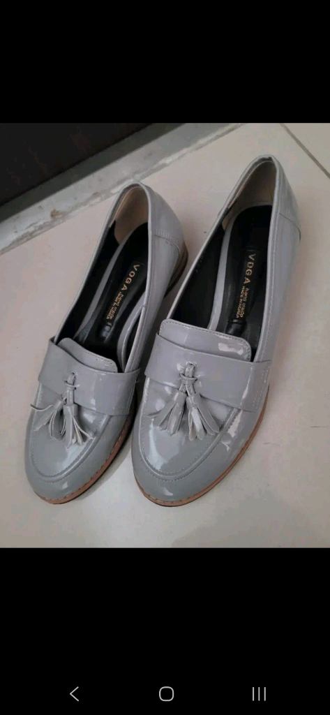 240) VOGA 보가 에나멜 가죽 태슬 단화--1