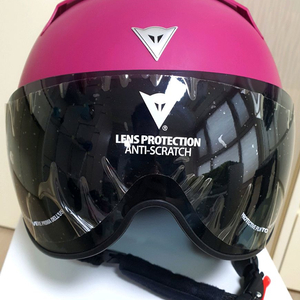 이태리명품 다이네즈 스키보드 바이저 헬맷(새제품)