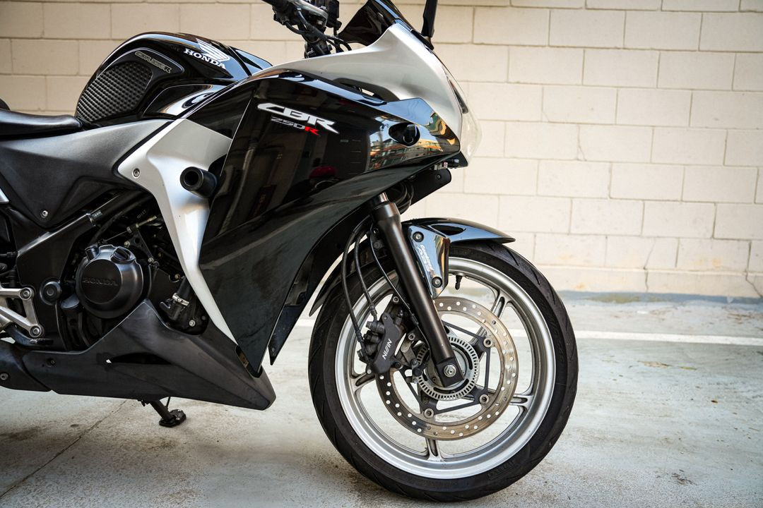 혼다 CBR250R ABS 11년식 판매합니다 이미지