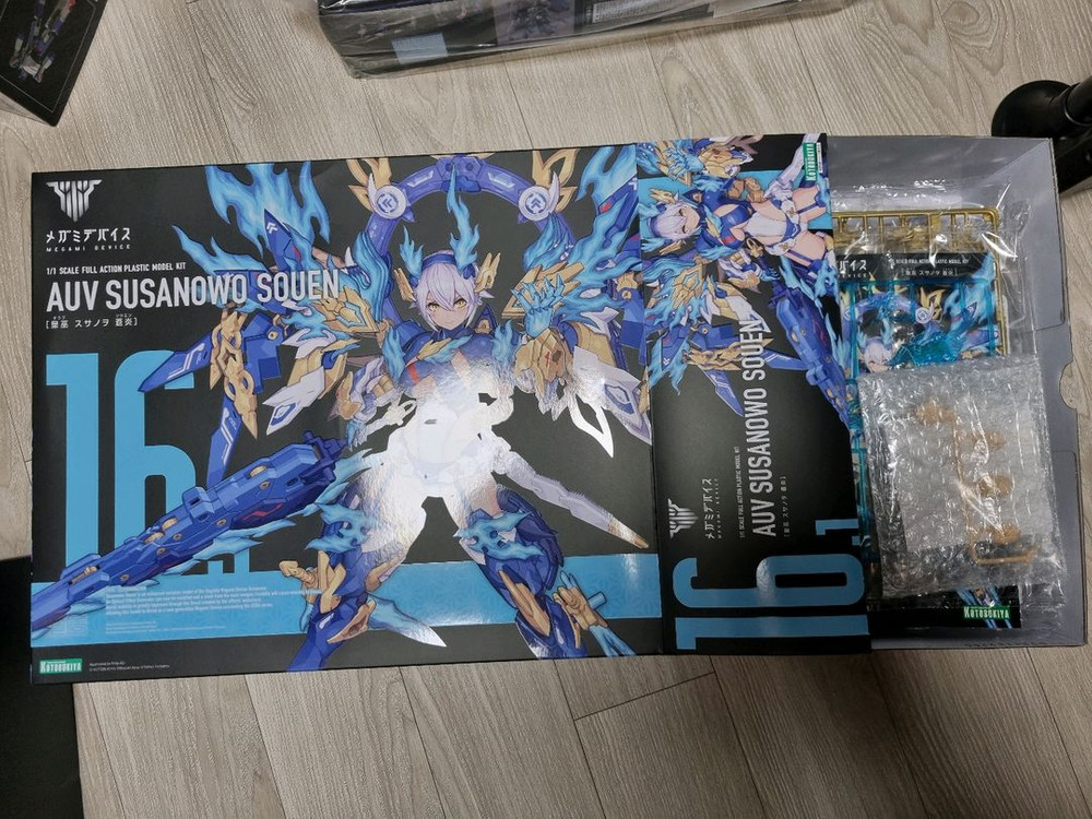 고토부키야 메가미 디바이스 걸프라 판매합니다--2