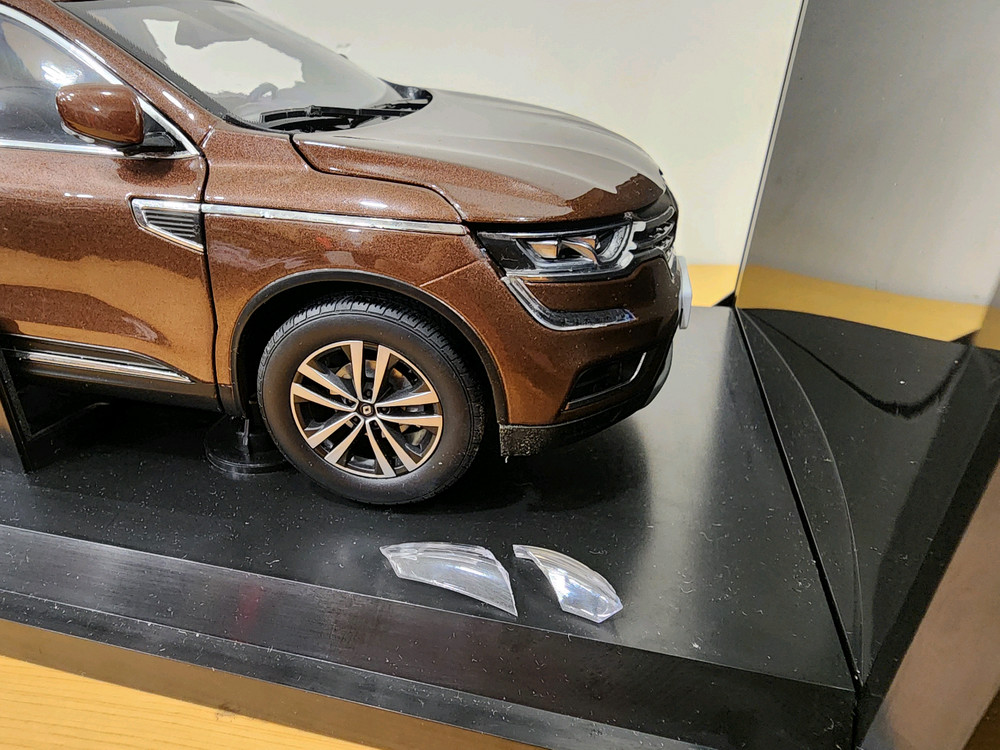 1/18 르노 qm5 콜레오스 다이캐스트 국산차 모형--1