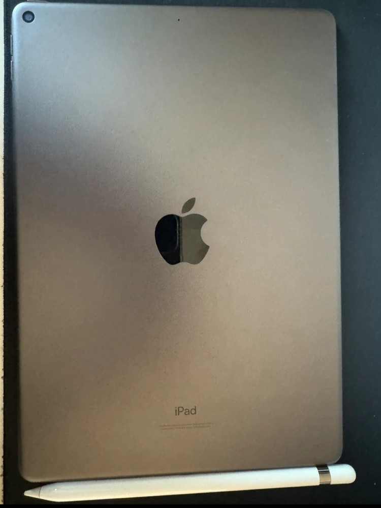 아이패드 에어3 64G + 애플펜슬 1세대 팝니다--1