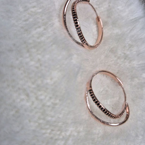 JUDY AND PAUL의 아쥬흐 투웨이 웨이브 크리스탈 링 귀걸이