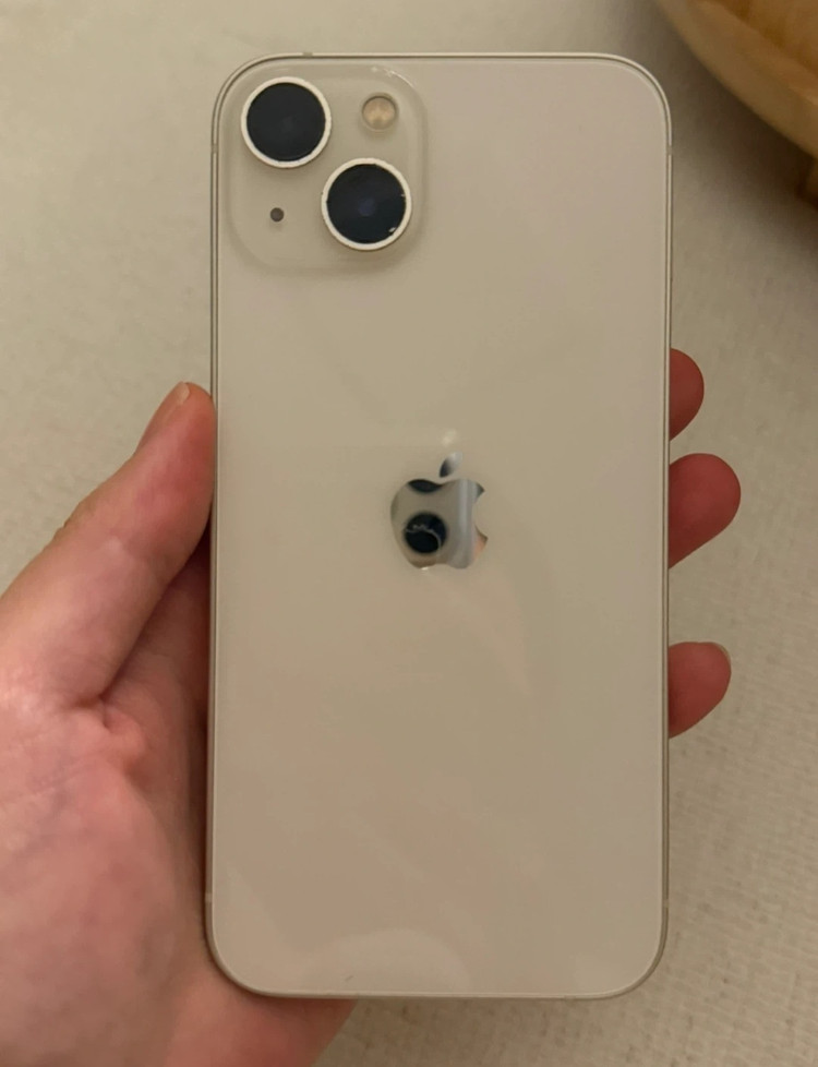 아이폰 13 화이트--1