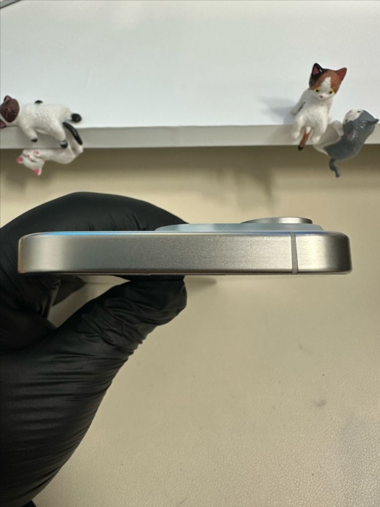 아이폰15프로 256G 화이트티타늄 S급--2