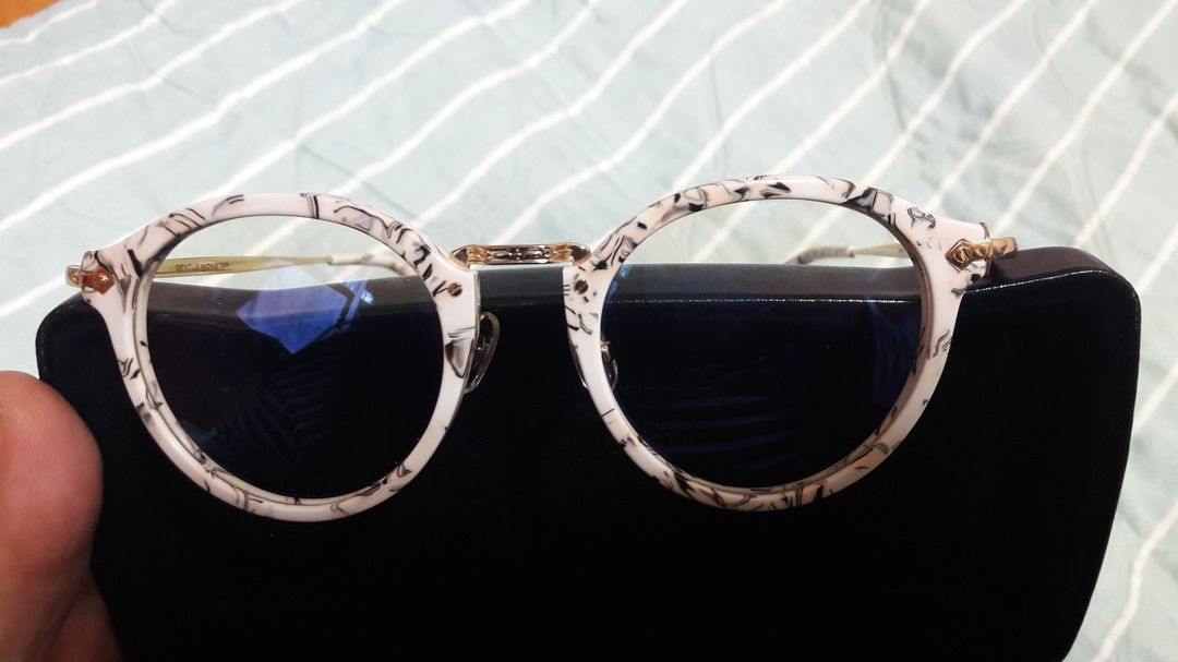 젠틀 몬스터 70's - 안경 이미지