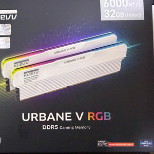 에센코어 클레브 DDR5 게이밍 메모리 32GB 화이트RGB CL30 국내정품