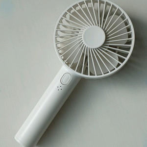 다이소 휴대용 선풍기(아이보리)