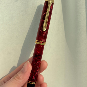 펠리칸 M600 루비레드 EF