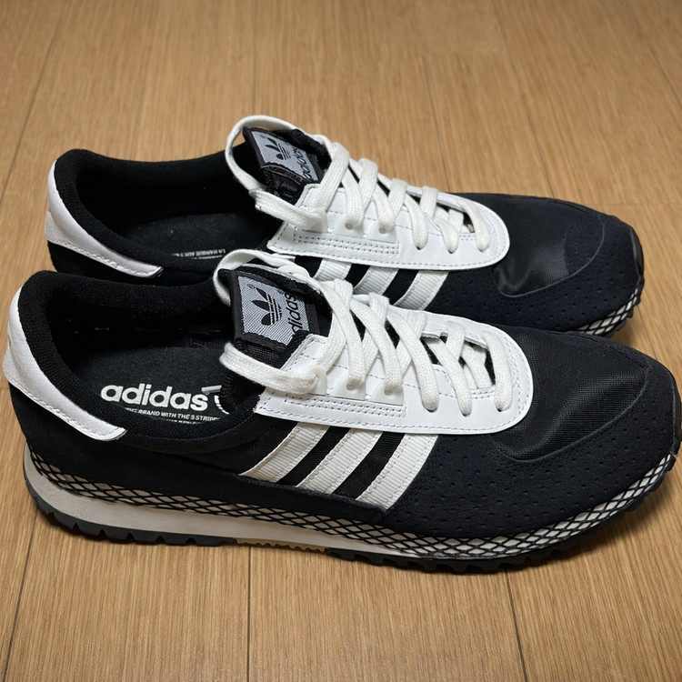 아디다스 시티마라톤pt 260 블랙 팝니다--1