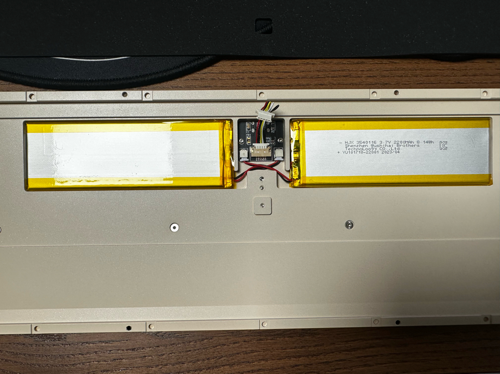 QK80 WK 키보드 밀키 화이트 (스프레이 코트)--1