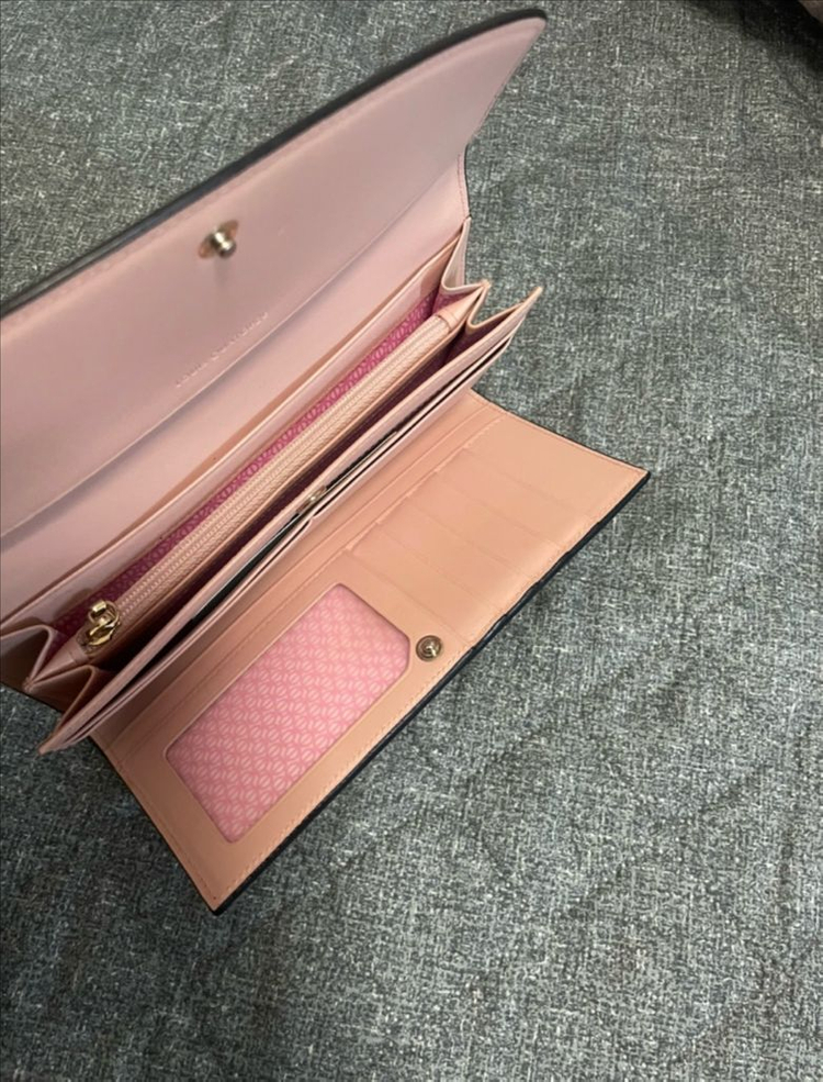 정품)루이까또즈 장지갑 블핑--4