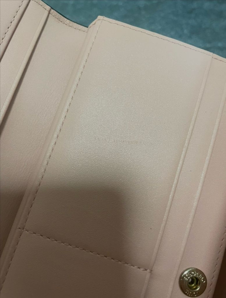 정품)루이까또즈 장지갑 블핑--5