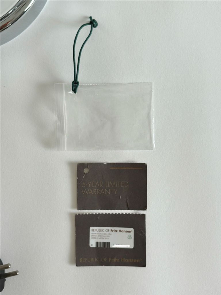 프리츠 한센 카이저 이델 테이블램프 화이트(유광) 이미지