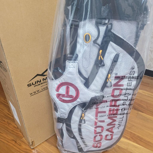 스카티 카메론 스텐드백