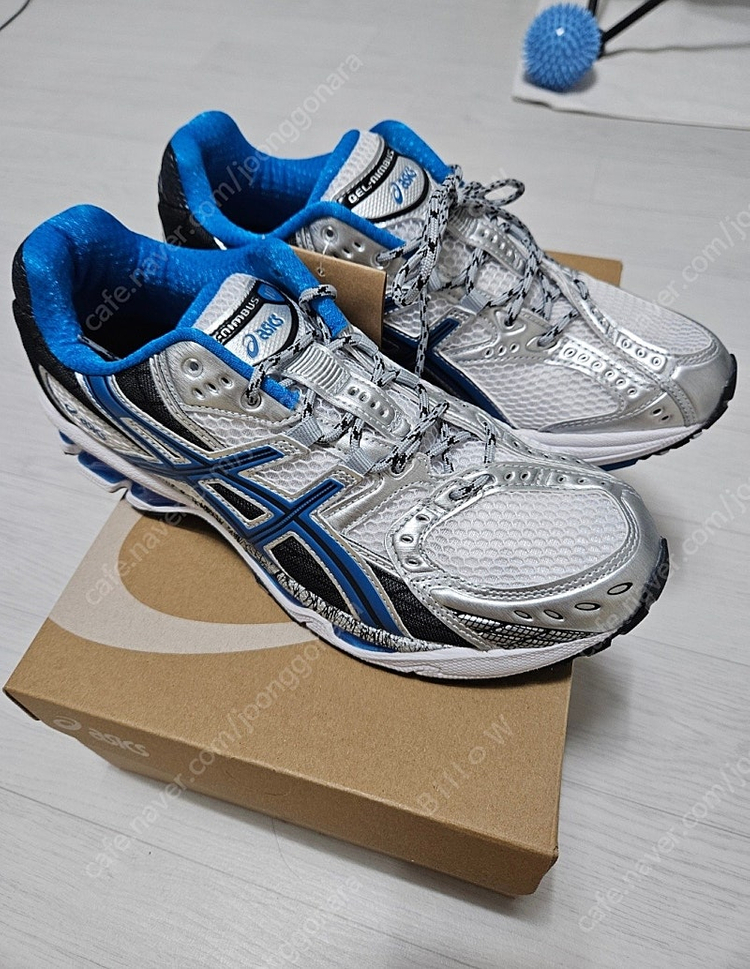 [265사이즈] 아식스 젤님버스 10.1 화이트/디렉투아 블루 러닝, 조깅화--3