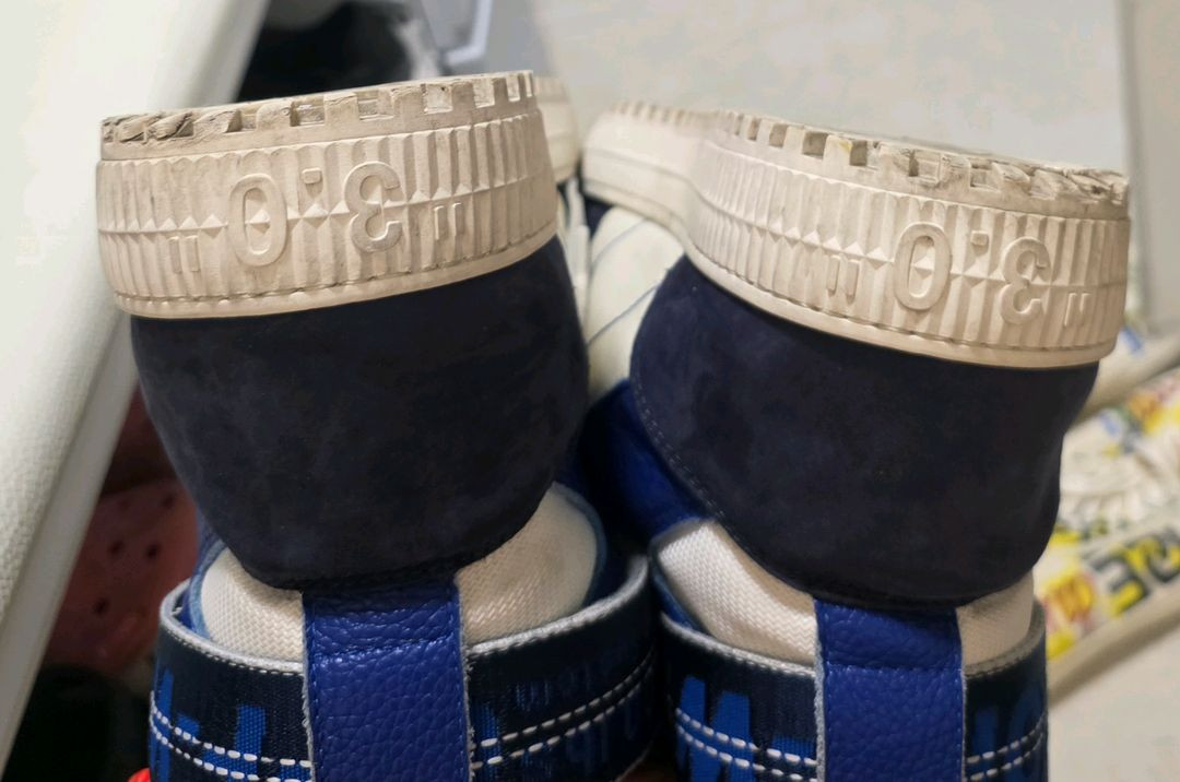 오프화이트(Off-White) 인더스트리얼 패널 립스탑 스웨이드 가죽 하이탑 스니커즈 블루 42 이미지