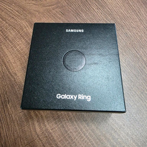 마지막 1개 판매 [갤럭시 링] 미개봉 새제품 정품. 블랙10호 팝니다.