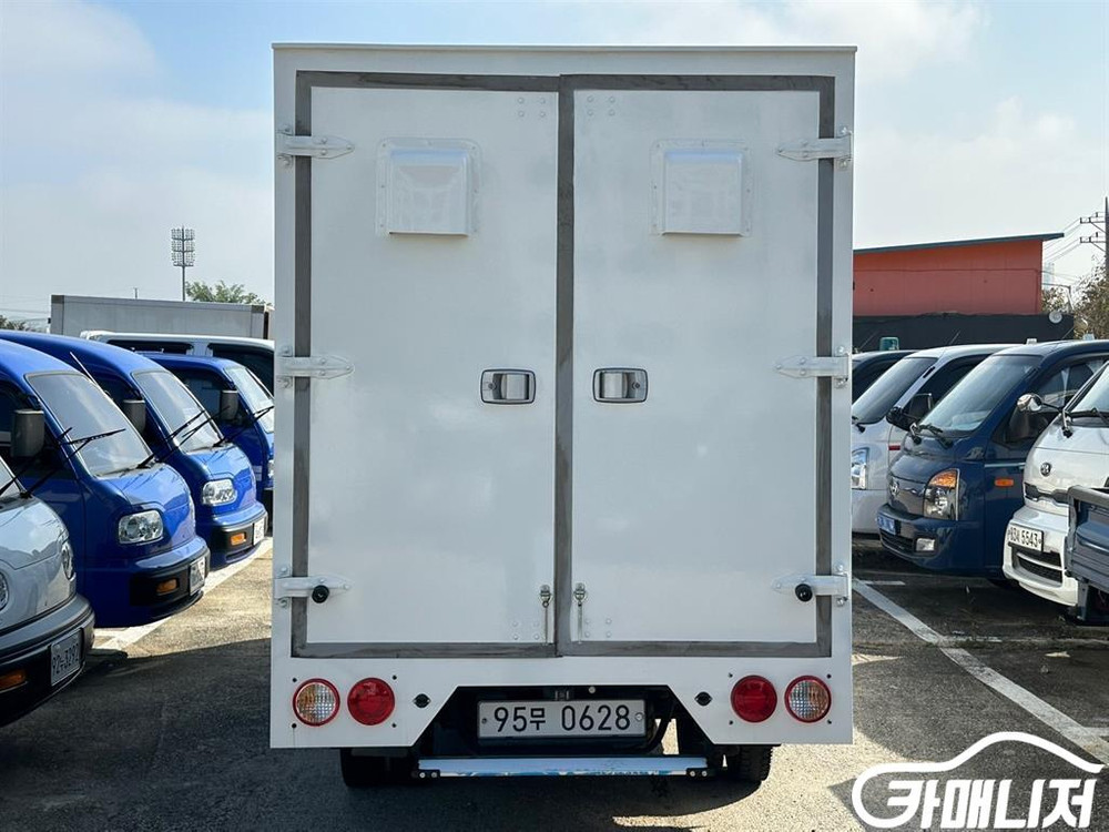 [소형화물][워크스루밴]봉고3 1.0톤 (1톤) #3월급매 이미지