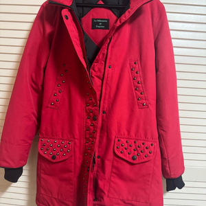 라실루엣드 유제니 패딩