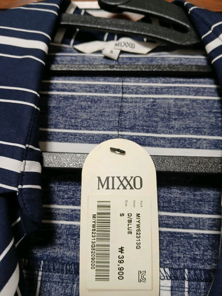 새옷,55사이즈만원)MIXXO 스트라이프 블라우스 S--0