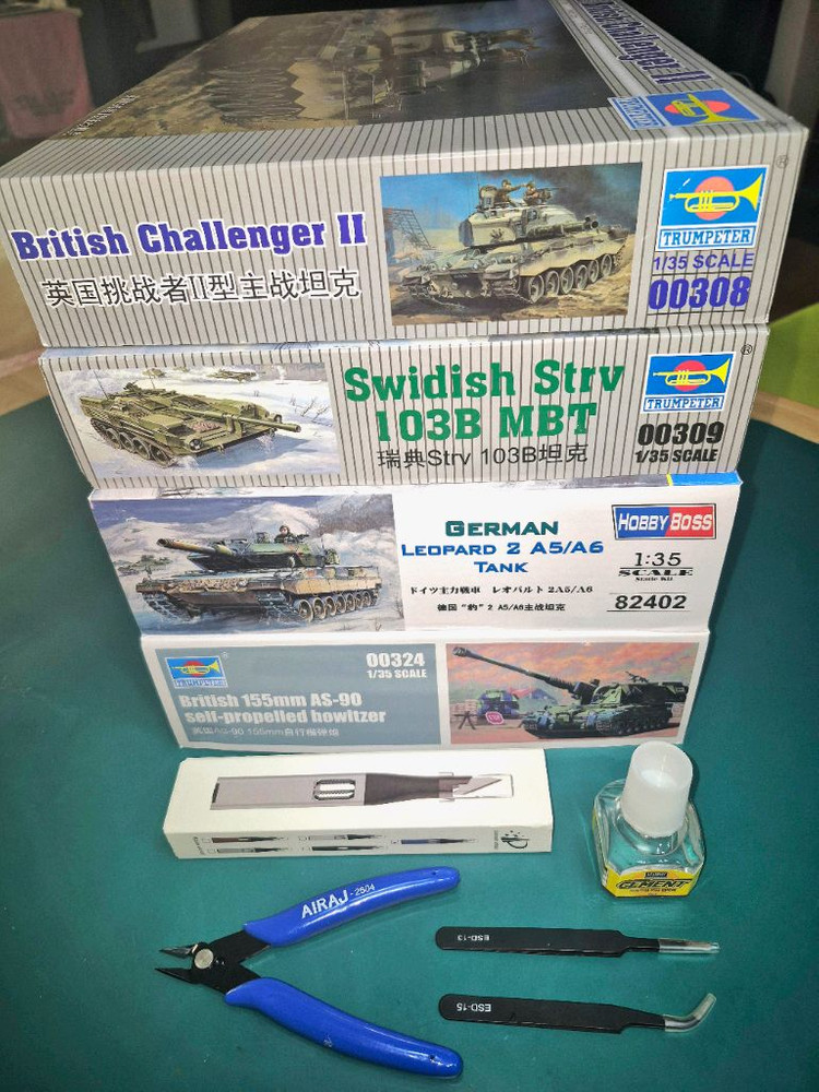 *각종교신가능*밀리터리프라모델1/35현용(유럽주력)전차4종+조립공구5종포함*일괄판매~바람에언덕에서--0