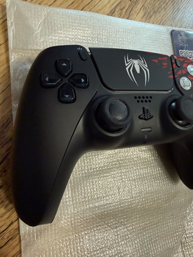 ps5 스파이더맨 듀얼센스--1