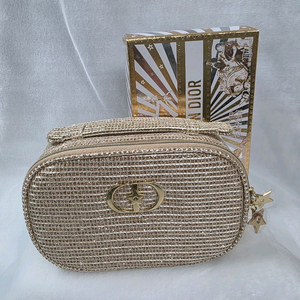 디올 홀리데이 파우치