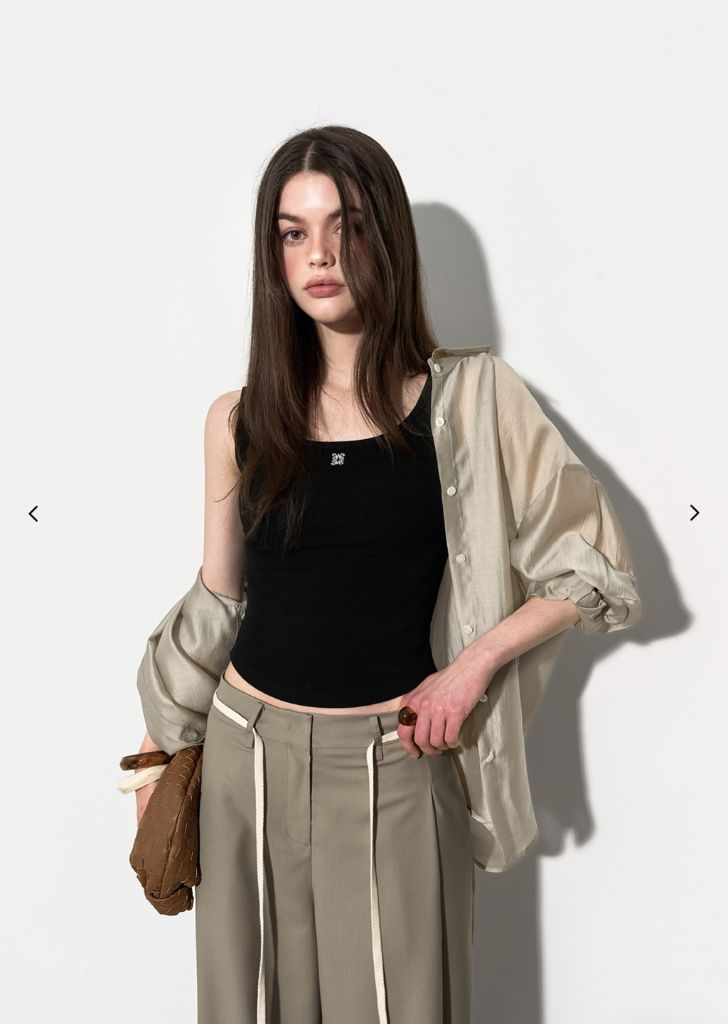 문트 로고 리브드 슬리브리스 블랙--2