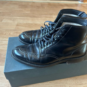 알든 탱커부츠 블랙7.5E 팝니다