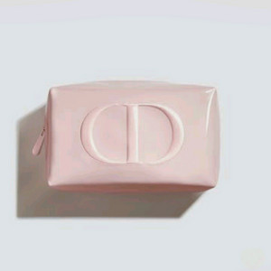 디올 뷰티 정품 에나멜 CD로고 핑크 파우치