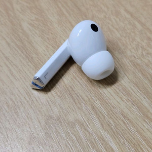 갤럭시 버즈3프로 화이트 왼쪽 유닛