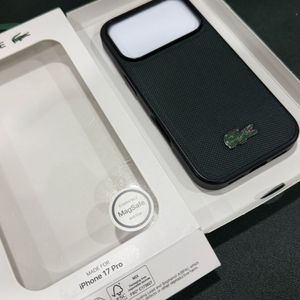 라코스테 아이폰17프로 MagSafe 케이스 그린색상