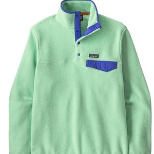 파타고니아 라이트웨이트 신칠라 스냅-T 플리스 풀오버 린스드 그린 팝니다.