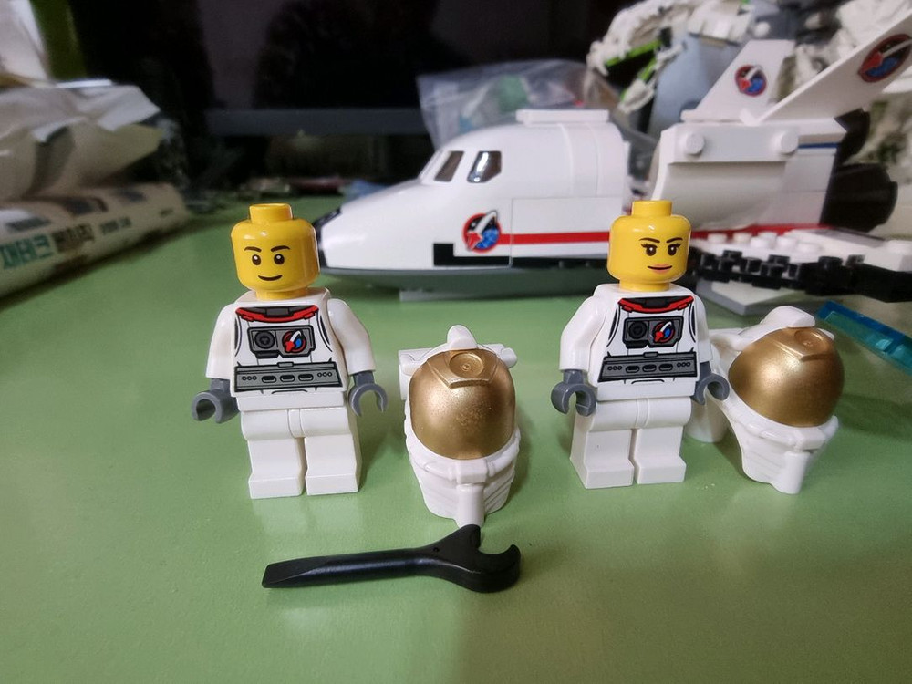 레고 시티 60078 스페이스 셔틀 판매합니다--1