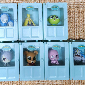 신비아파트 피규어 보관함 개당 2천원