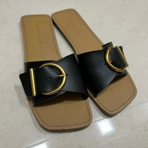 찰스앤키스 뮬 슬리퍼 샌들