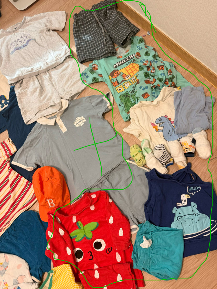 여름 옷 아동복 반바지 티셔츠 모자 상하 35장 일괄 120-130--9