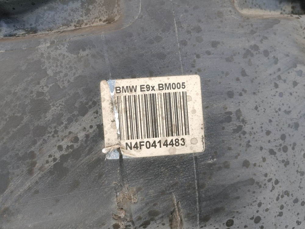 bmw e93 335i 컨버터블 연료통 판매 이미지