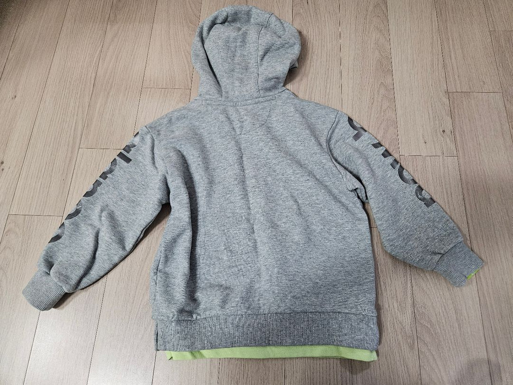 뉴발란스키즈 경량패딩+후드티셔츠 (110사이즈)--2